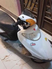 دراجه سبيسي لبيع كومت حدايد دراجه شغاله هندر سعر 400 وبيها مجال وما كا...