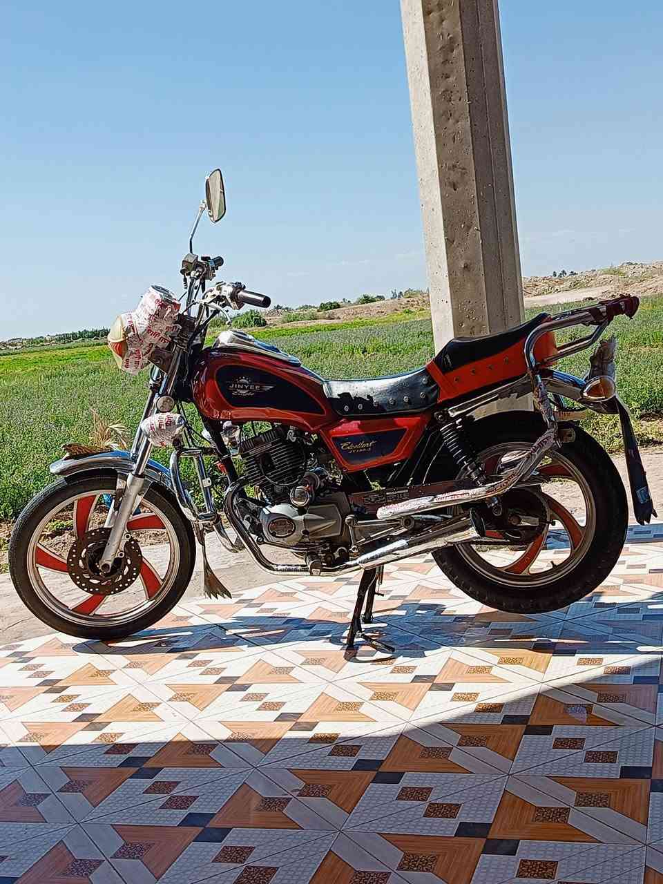 سلام عليكم تراجه #جونده البيع موديل 18وراق صولي والسعر 675وبيه مجال الشري العنوان بابل ***********
