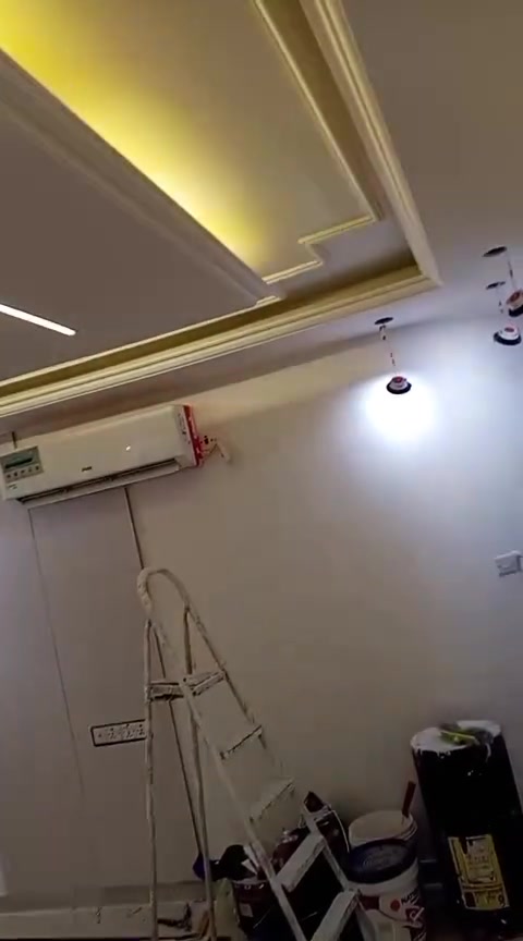 ‭0787 087 3875‬ علي عوده
من محافظه المثنى بي محافظه  يطلع
ضبع ديكور طلس  سقف ثانوي بكافه انواع الاصباغ كادره وياه 
واسعاره مناسبه قدراً للظروف الي يعيش بيها العراق واهله وبخدمتكم
