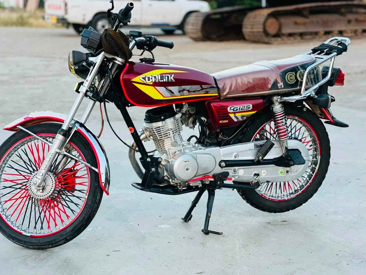 ﷽
ئەم گوڵە بۆ فرۆشتن
سۆنلیک 
مۆدێل 2023
مەکینە 125cc
شتیکی ڕێک و پێک و جوانە و بەقوەتە و هیچ عەیبو عاری نیە
هەموو گیانی بەشەرت موشتەری نیت ماڵی کەس مەشکێنە لەگەڵ ڕێزم  هەرکەس موشتەریە نامه بنێرێت لەخزمەتیام
ئەدمینی خۆشەویست💗


**إذا كنت صاحب هذا الإعلان وتريد حذفه لأي سبب، رجاءا أرسل رسالة إلى الدعم الفني**