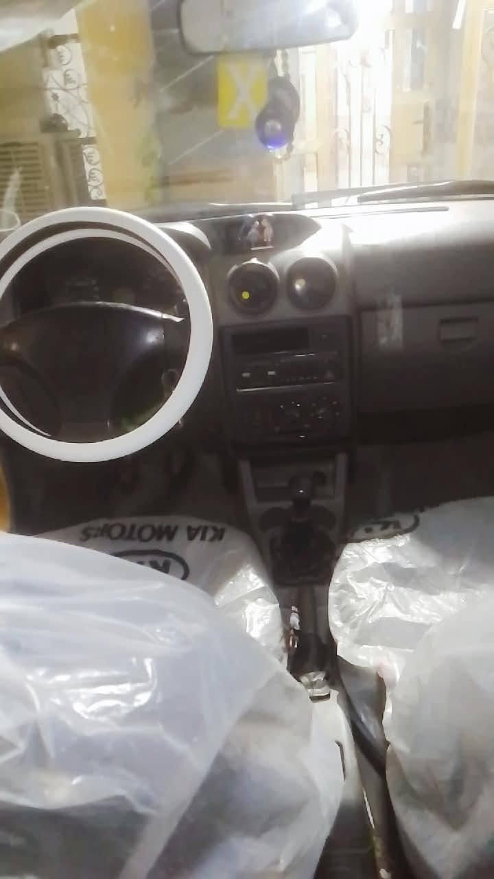 السلام عليكم سياره سايبه منغولي مكفوله كفاله عامه شواصي جدد التحويل اذا تريد ثاني يوم اضملك كير ولمكينه 32وبيه مجال ***********العنوان بغداد الحبيبيه ١١
