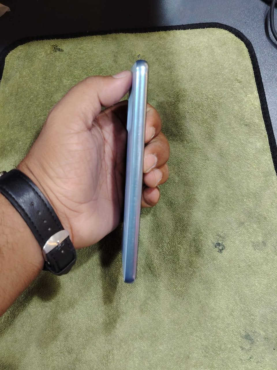 Galaxy A53 5G
سلام عليكم Galaxy A53 5G بلادي نظيف ذاكره 256 بطاريه 5000 مكاني بغداد تواصل *********** سعره 175 الف
