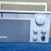 راديو • اربع موجات • باتري كهرباء