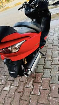 فورزا 08 للبيع  بيهاا ضربه بلبجم تأذى بيهاا بس الوجه الشاصي والماشه ما...