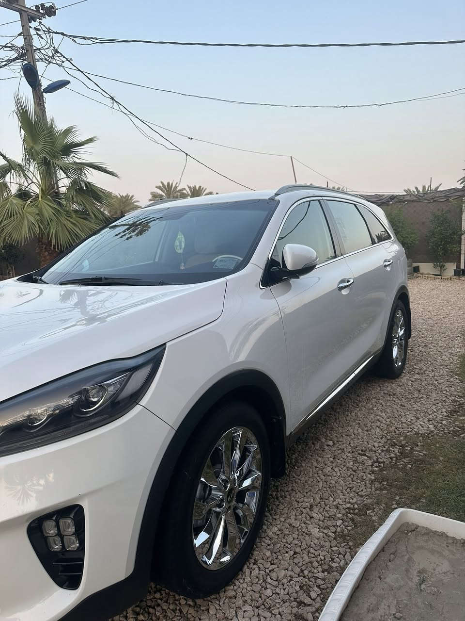 سورنتو خليجي2018
رقم بابل باسمي مكفوله كفاله عامه ما عدا بارد بسيط بلباب العبري 
6ستندر 
8نمر 
كير محرك ما مفتوحات 
مكاني نجف
صندوك كهربائي 
كشنات كهربائيه 
كامره 
وحساس امامي خلقي 
السياره جديده 
*********** 
ربم صاحب السياره 
السعر 240
المو شراي لا يتصل بيها مجال بسيط
