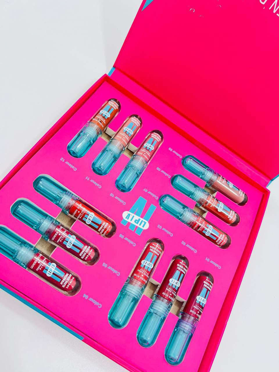 💋 خلي شفايفج تبرق بالجمال! 💋
تعبتِي من الشفايف الجافّة؟ 😩
جربي Lip IV من Golden Rose – لب كلوس من كولدن روز  الأقوى لترطيب وتوريد الشفايف بلمسة ناعمة وطبيعية 🔥

كل حمر بيها لون مختلف وترطيب يدوم لساعات، بدون ما تنشف الشفايف أو تترك أثر مزعج 😍
نتيجة فورية 💧… شفاه ناعمة، مليانة، وبلون يجنن!
✨ خلي لوك مكياجج اليومي يصير أحلى ويا Lip IV 💄

بكج ما يتفوت 12 قطع بسعر كلش مناسب والوان كل بنت تحتاجهم 

#جمالج_يبدي_من_الشفايف
#LipIV #GoldenRose #ترطيب_الشفايف #منتجات_تجميل #روتين_الجمال #مكياج_عراقي #شفايف_ناعمة #توريد_شفايف #جمال_عراقي


**إذا كنت صاحب هذا الإعلان وتريد حذفه لأي سبب، رجاءا أرسل رسالة إلى الدعم الفني**