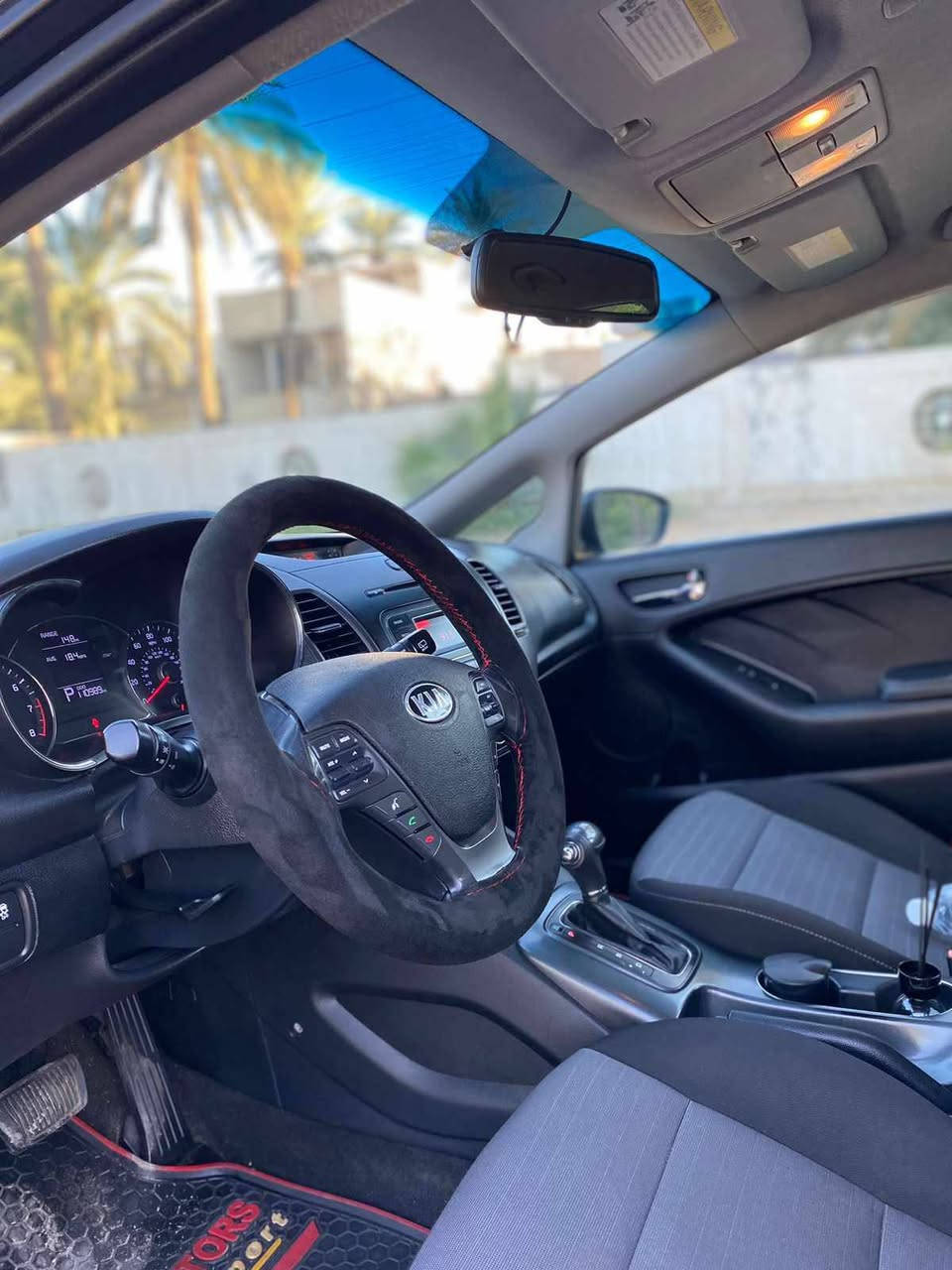 كيا فورتي 2016 وارد أمريكي ماشية 110 الف جدا نظيفة وبلادية   رقم بغداد بأسمي السنوية


**إذا كنت صاحب هذا الإعلان وتريد حذفه لأي سبب، رجاءا أرسل رسالة إلى الدعم الفني**