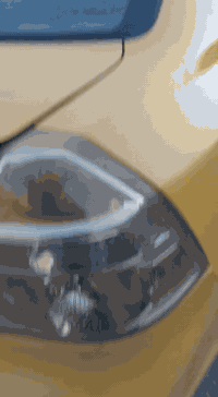 افيو للبيع 2010 خليجي مفتوح بسم والدي نضيفه وحلوه سعر خاص 07808352341