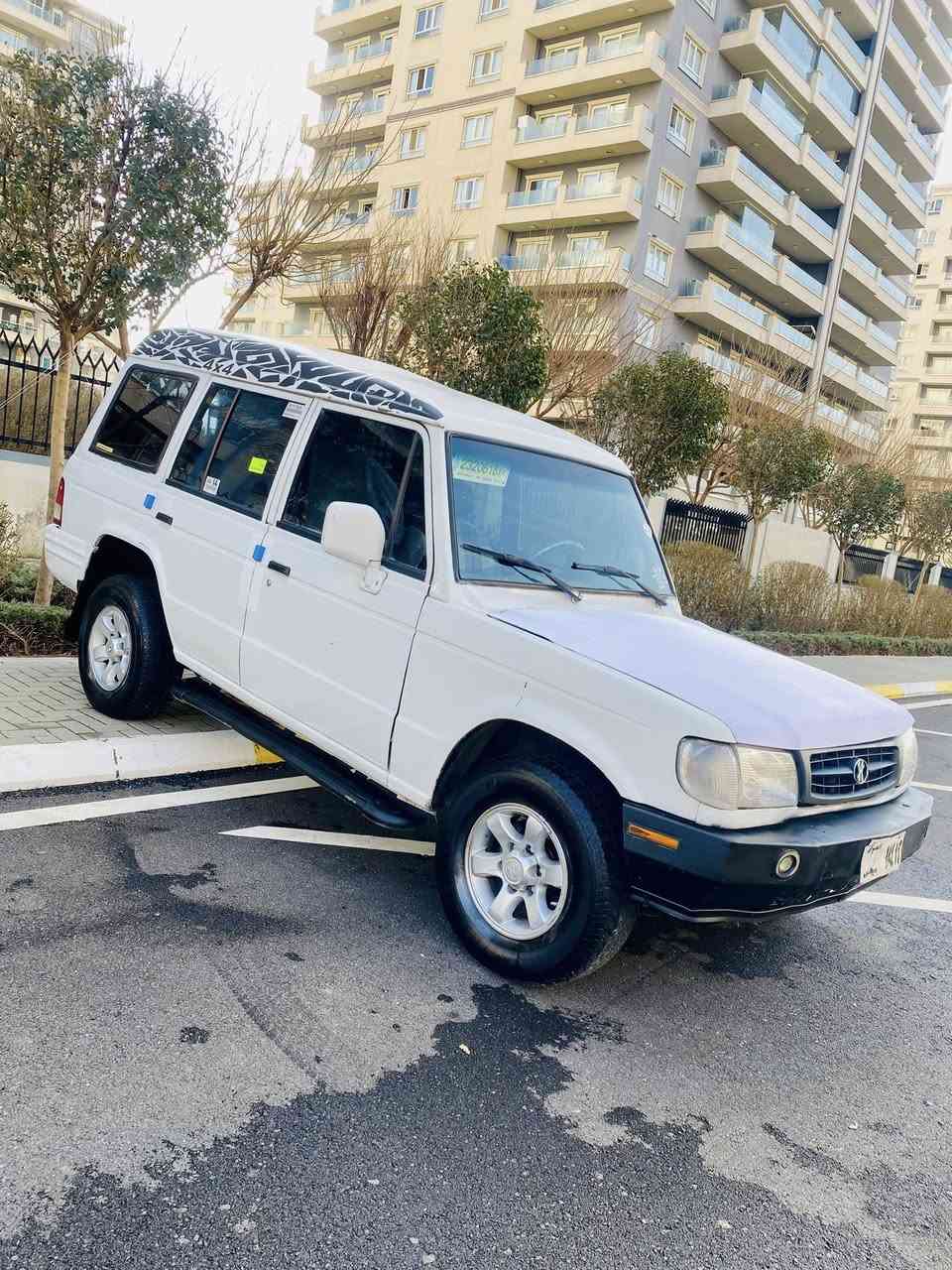 بەناوی خـوای گـەورە                     نرخ 29$مـەجاێکی کەم
گــالـۆبـەر مــاشــالڵە نـــمــونە لە جـوانی وپــاکی❤
گـــێــڕو مــە کــینـه زۆر پـــاک بەشەرت🧿 بـــــەخـــاخ
مـــۆدیل 2001 بــەس ماشالڵەی ئــەوێ نـمونەیە
ئــاڕمـی پــلاسـتـیـک سلێمانی 👌ئـاڕم ئـەولـیـات بەشەرت
 💙دەبـــڵ عەکسل بەشەرت 4‌×4 قورس و سوک💙
ەمــــاشــالڵە زۆر بـــەقــوتە🍁 تــەەقەوڕەقەی نی
هەیکەلی نــمــوونە ناوی زۆر جوان
پـــێش ودوای کــەپس سـەقف وشــانی وەک بــیــلاد🧿
بـــەرگــەدرگــاو نــاوی زۆر جـوان هــەیکەلی نمــونـە💚
کــارەبــایی گـشــت گــیـانی مـــەزبــوتە قـفڵ مەرکەزی
ســـێ ڕیــز کــوشن  تەبرید مەرکەزی  ئاوێنە کارەبا
لایــت  فــڵچە  ئـیشارەت  پــاوەر چــوارجام کارەبا
کوشن وگاعی تازە بــرێک بزمــار👌 مــەکینە بــەخــاخ
جــامـی دواوەی هــیتـەر ..قـفڵ مـــەرکــەزی  ئـاوێنە کارەبا
بـــلـوتـوز AUX CD. زۆر بــێ مـــەســرەفە
***********     ***********
