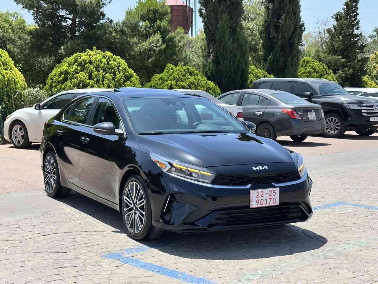 السلام عليكم
للبيع كيا فورتي   
2024  مواصفات EX
‎محرك 2000 دوش مرغوب 
‎سياره بدون صبغ         
‎ماشي  21       
‎بدون ارباك 
‎سعر153 
‎سياره بدون رقم    
     
‎عنوان السياره اربيل
***********.
