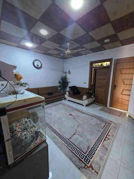 دار للبيع نقد او عن طريق مصرف العقاري 
مساحته /100م طابقين بناء حديث 
موقع /كركوك -قادسية تقاطع ابو خطاب 
السعر/105مليون 
للاستفسار /***********
