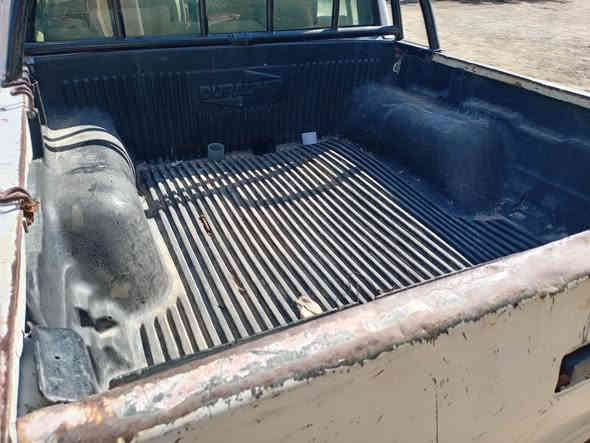 السلام عليكم
جمسي ٩٩فحص نينوى سنويه بيضه تحويل فقط كير محرك شرط مال كيا شغاله جاهزه السعر ١٥ورقه مكان الزاب ***********
