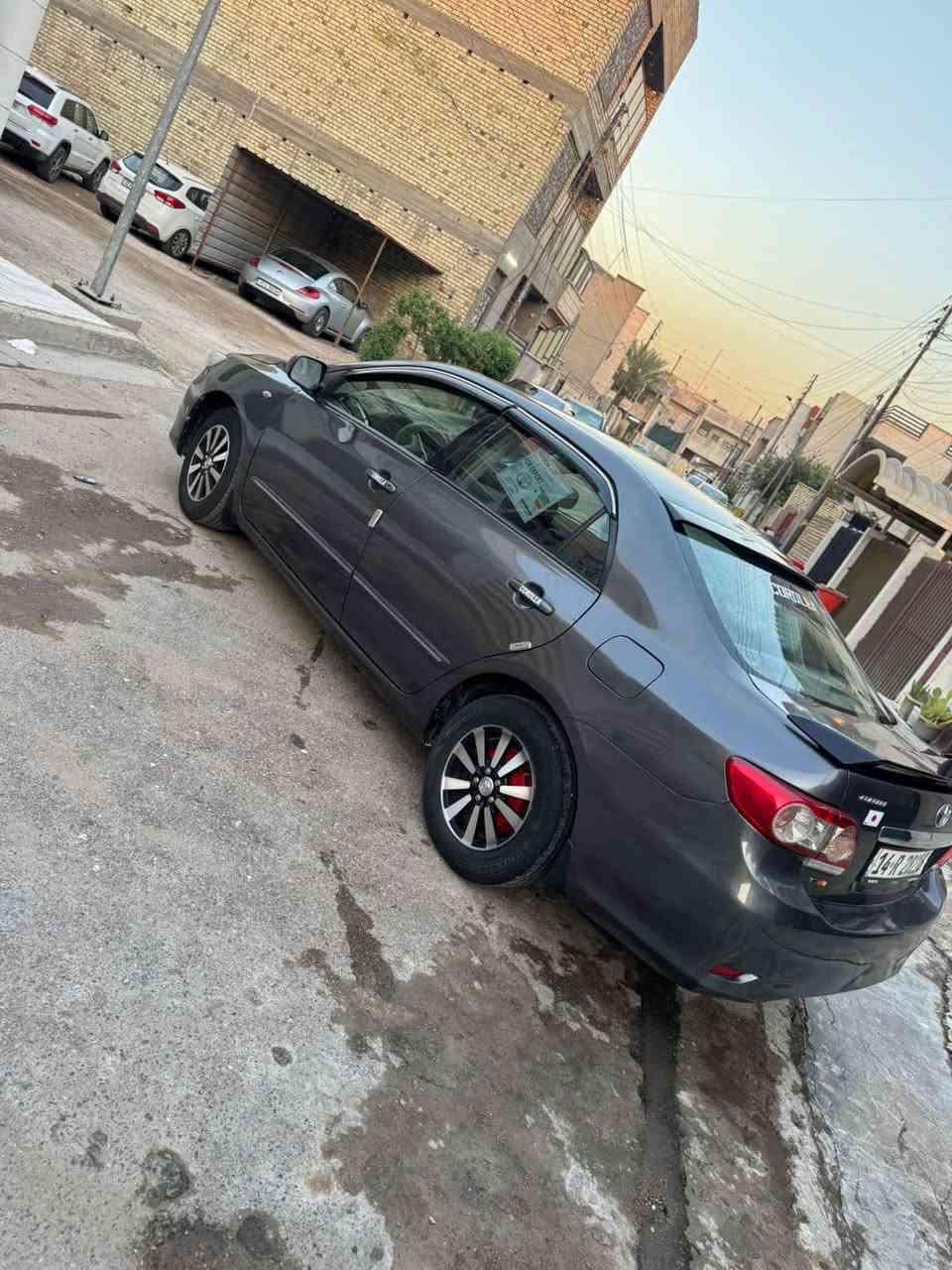 I’m السلام عليكم كورلا ١٣ مكينه ١٨٠٠ خليجيه السياره بيه حادث خلفي وبيه جاملغ خلفي امبدل وصبغته عام  رقم بصره بسمي سنويه ورقم جديد تبريد شغال داخل نظيف السعر ٧٩ مكانه بغداد حي الجهاد ***********
