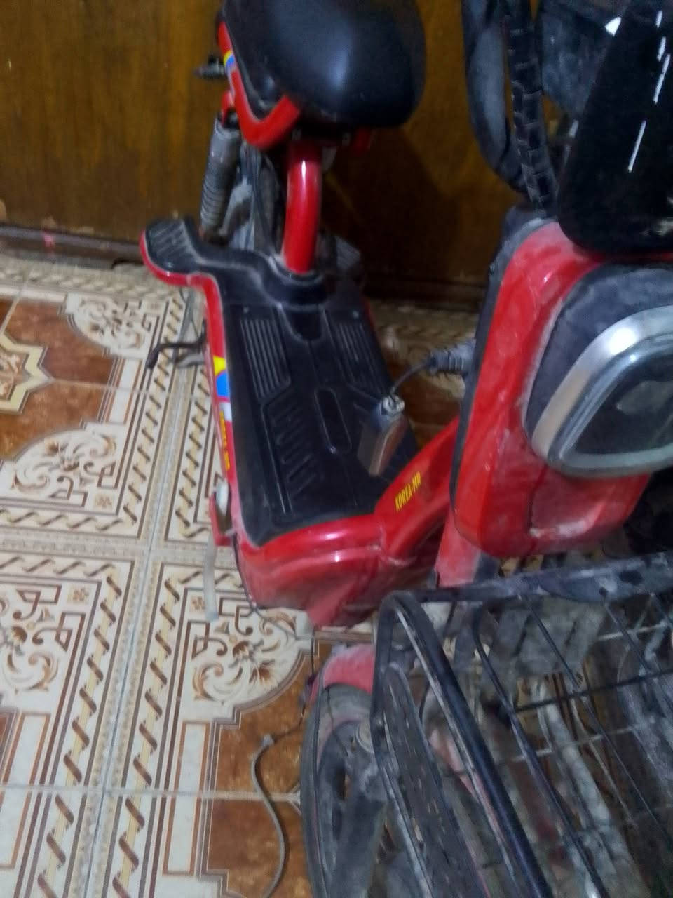 بايسكل شحن نقصه بس بطاريات قيمه واخذه


**إذا كنت صاحب هذا الإعلان وتريد حذفه لأي سبب، رجاءا أرسل رسالة إلى الدعم الفني**
