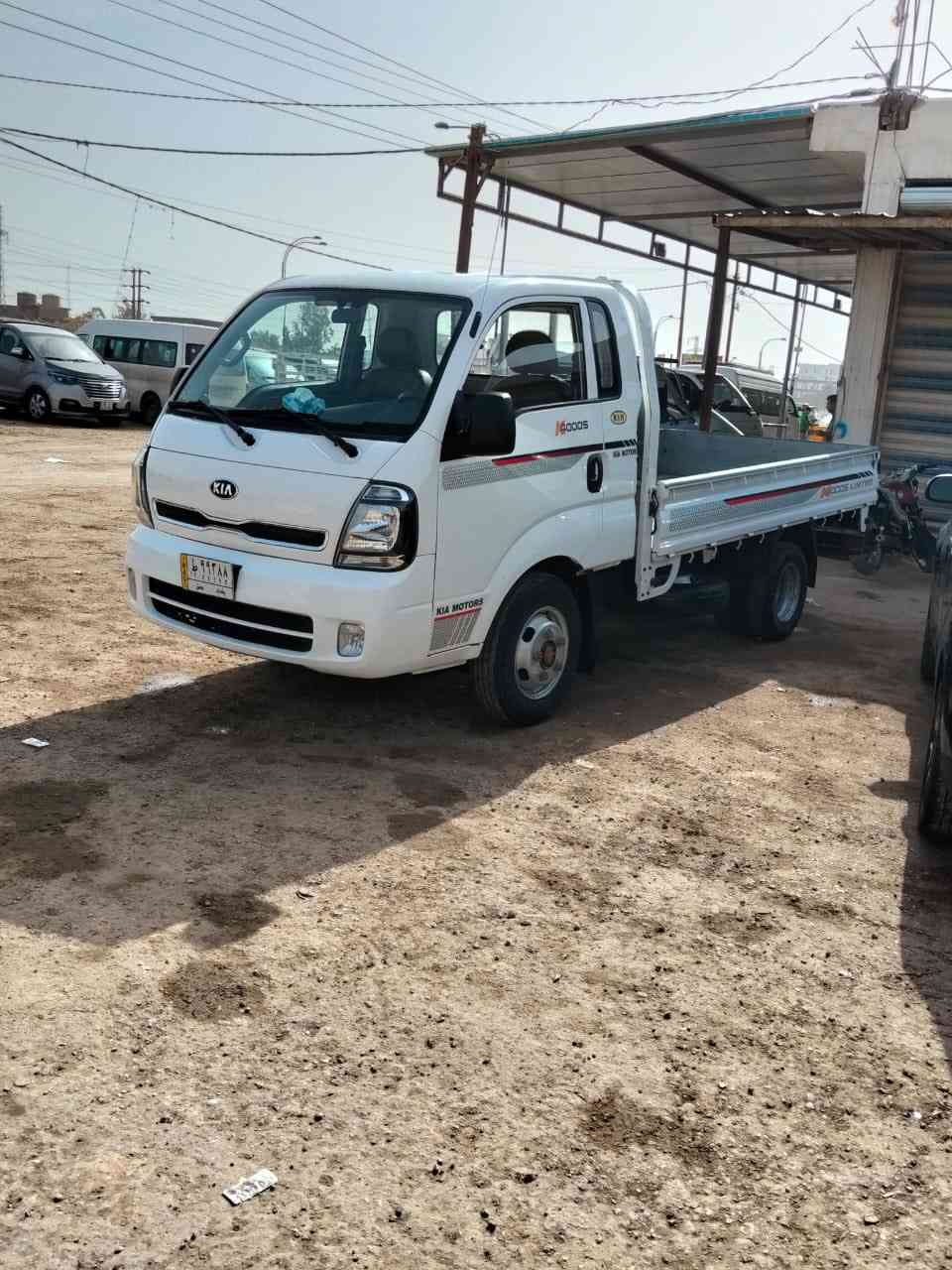 السلام عليكم كيا فحل موديل 2020 رقم بغداد مكفوله  تبريد شغال  تحويره جاهزه رقم بغداد محرك 4000مفتوح لاتنقيص ولاتبخير مكاني الحلة ***********. السعر 160 وبيه مجال 
‭  0782 892 7113
