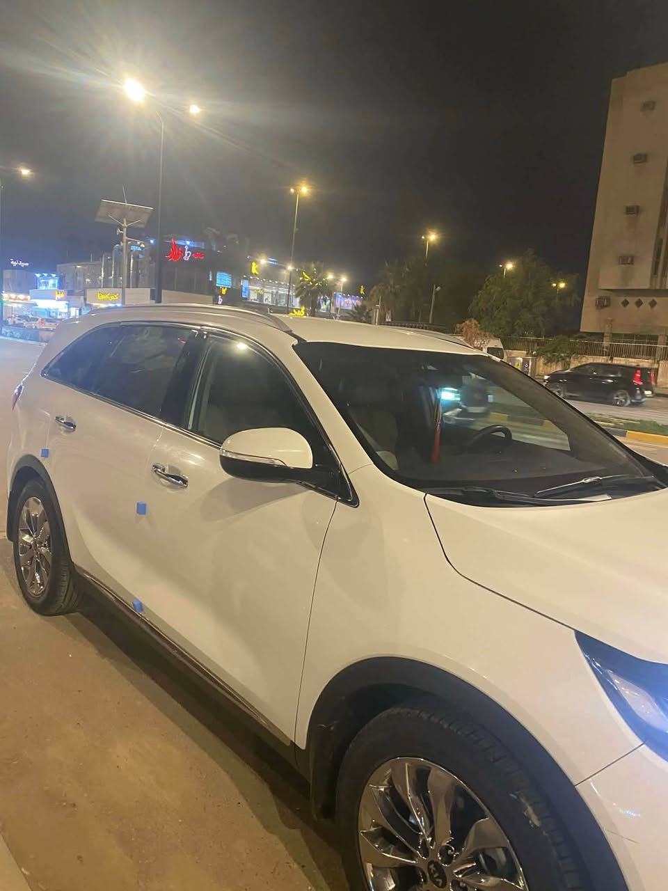 سورنتو 2019 خليجي 3 عدسات مكفولة من ضربة وصبغ وتبديل رقم بابل انكليزي

سعرها 260وبيه مجال 

مكاني بابل شارع 80 رقم الموبايل ***********

مواصفات السيارة معروفه 

ماشيه : 66 Km 

محرك 6 سلندر 

بصمه

شاحن وايرليس

شاشه كبيره بلاديه 

كشنات جلد 

7 راكب

نظام car play& Android

حساس امامي خلفي 

3قطع تبريد

لد امامي مع تشغيل

كروس سرعة

سبعه راكب

ويل كب كروم

بصمه تشغيل وابواب 

مري شفط واشاره بالمري 

كاميرا دواره

بردات بلاديه 

فول تحكم استرن 

اربع انظمه قياده  Sport  ،eco ،comfort   ،smart
