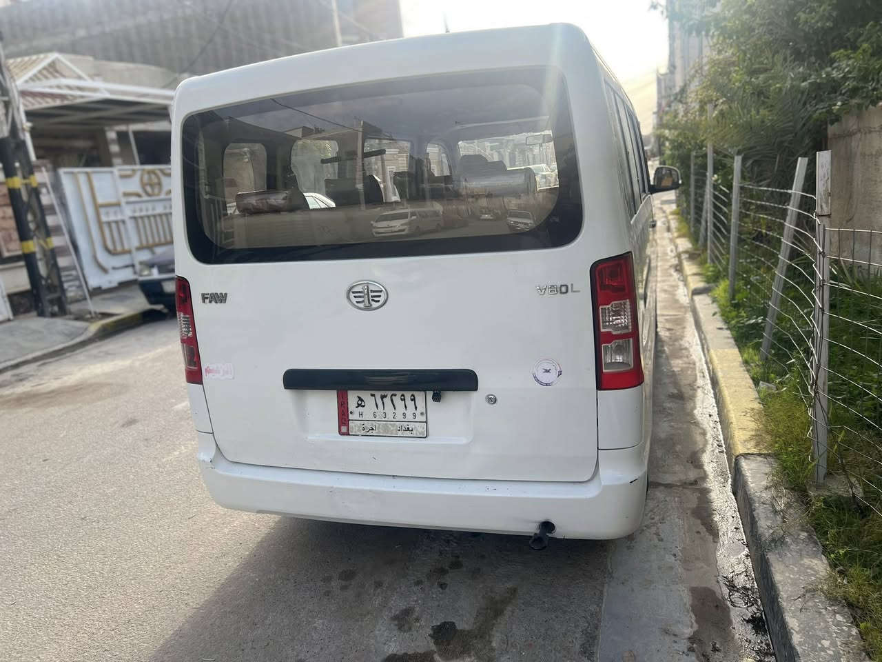 السلام عليكم فاو خشفه ٢٠١٥ حره رقم نكليزي دوشمه جديده صدرجديد تخم تاير جديد تبريد شغال السياره جهازه من كلشي السعر ٥٠وبيه مجال العنوان. بغداد البياع رقم  ***********ما متوجد على فيس
