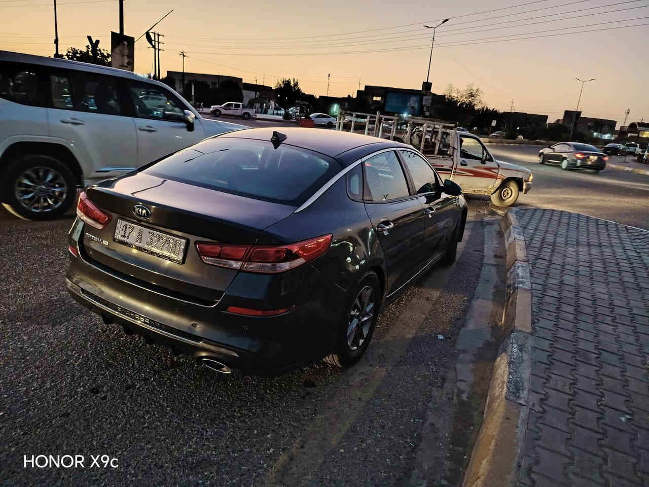 سلام عليكم لبيع سياره اوبتيما 2020 وارد امريكي مكينه 2400 كير مكينه تخم تاير باتري كله جديد ماشيه 59 بيه هواي مواصفات سعر 115 وبيه مجال مكان لسياره الديوانية ***********
