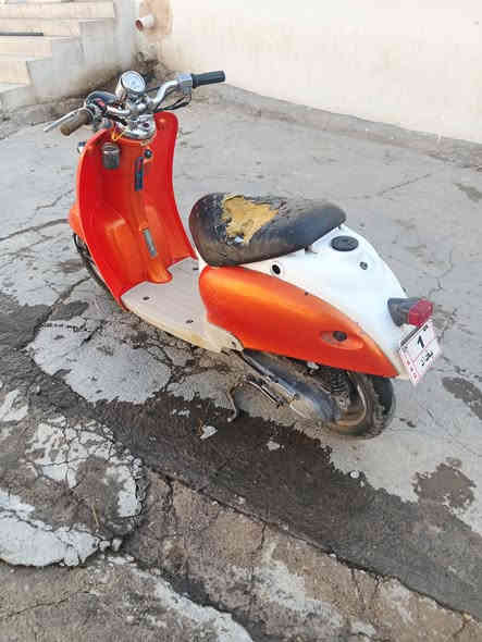 سلام عليكم عبد الحليم للبيع كلشي شغال بس اشاير نقص لايت شغال سلف شغال نضافة مثل ما موضح بالصورة سعر 150 وبي مجال ***********  خاص مغلق
