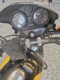 بوكسر موديل 23 للبيع نضيفه مكفوله من كلشي نقص بس تاير خلفي رايدها 2.25...