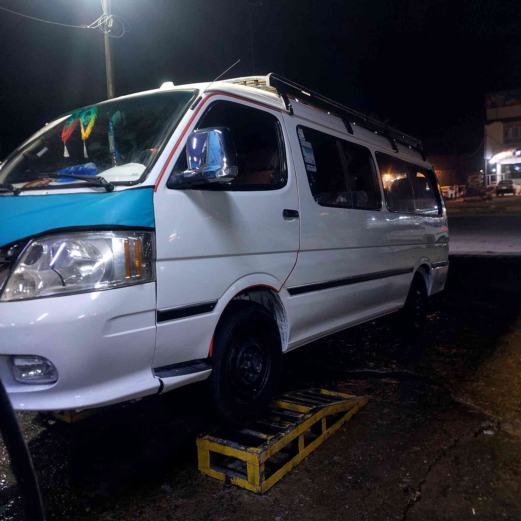 سلام عليكم فتون موديل 2015حره مداور ثاني يوم سياره جاهزه محرك كير اكسن علا شرط حدادين علا شرط ما عايزها برغي سياره حلوه كبل للشارع مو شراي لتعبني سعرها ٧٠ وبيها مجال للطيبين *********** واتساب ما متواجد علا فيس
