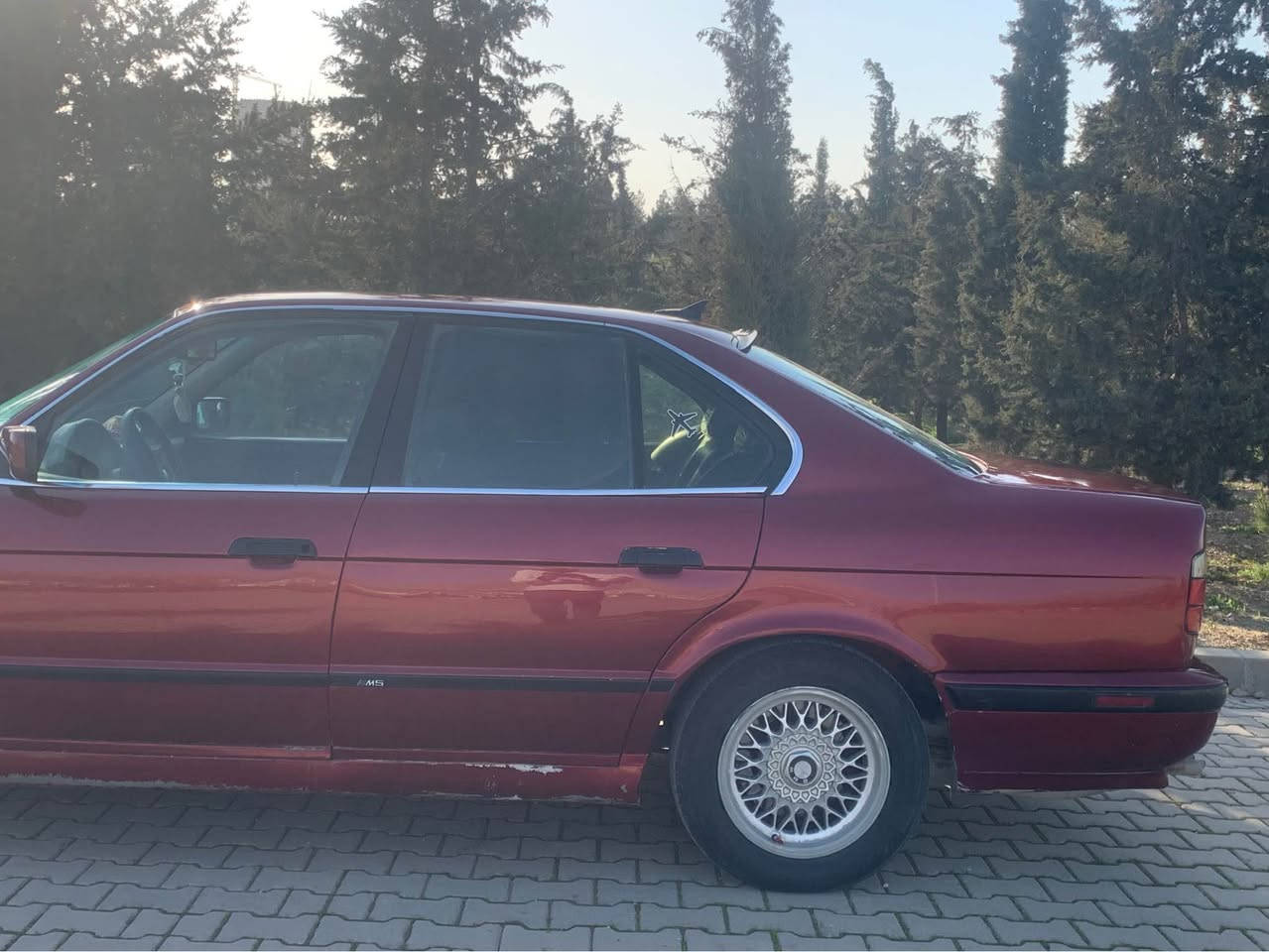 BMW 1995 ٥٢٥ کەپس ئۆتۆماتیک ئاڕم پلاسیک هەولیر  تەبرید ساردو گەرم بێ دەعم و لیدراو کەپسە. هەموو گیانی بەشەرت ماڵی دۆستە کوشن جڵد لۆک. کامێرا. . فولی بێ سڵایتە . لە سلیمانیم سعر ٤٨ معامەلە *********** السليمانية, العراق
