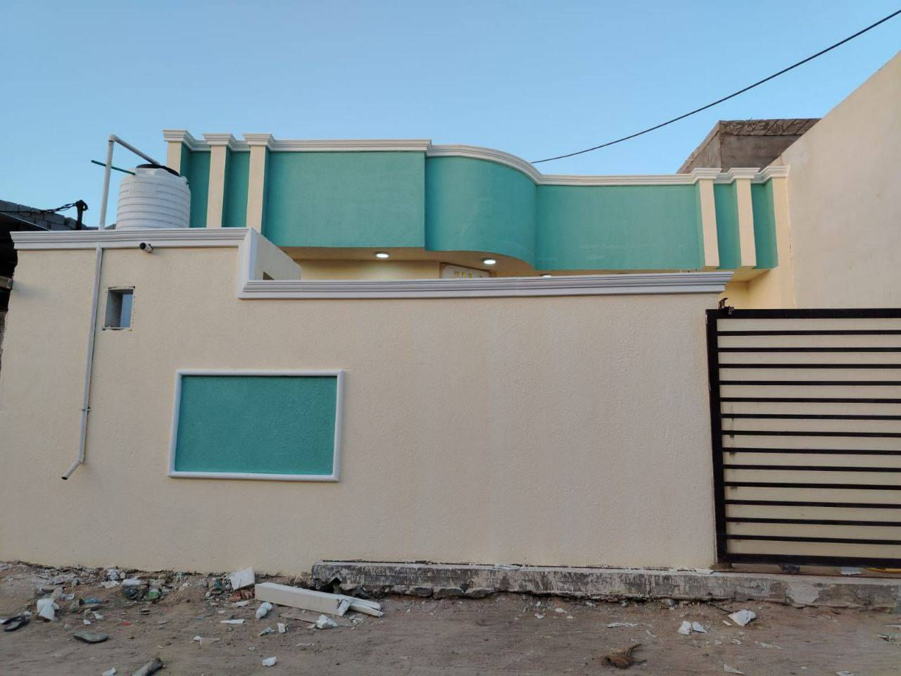 صبغ الدور ولبنايات بكافت الصباغ ول ديكورات للحجز والاستفسار اتصل ***********     ***********. ولاء الصباغ
