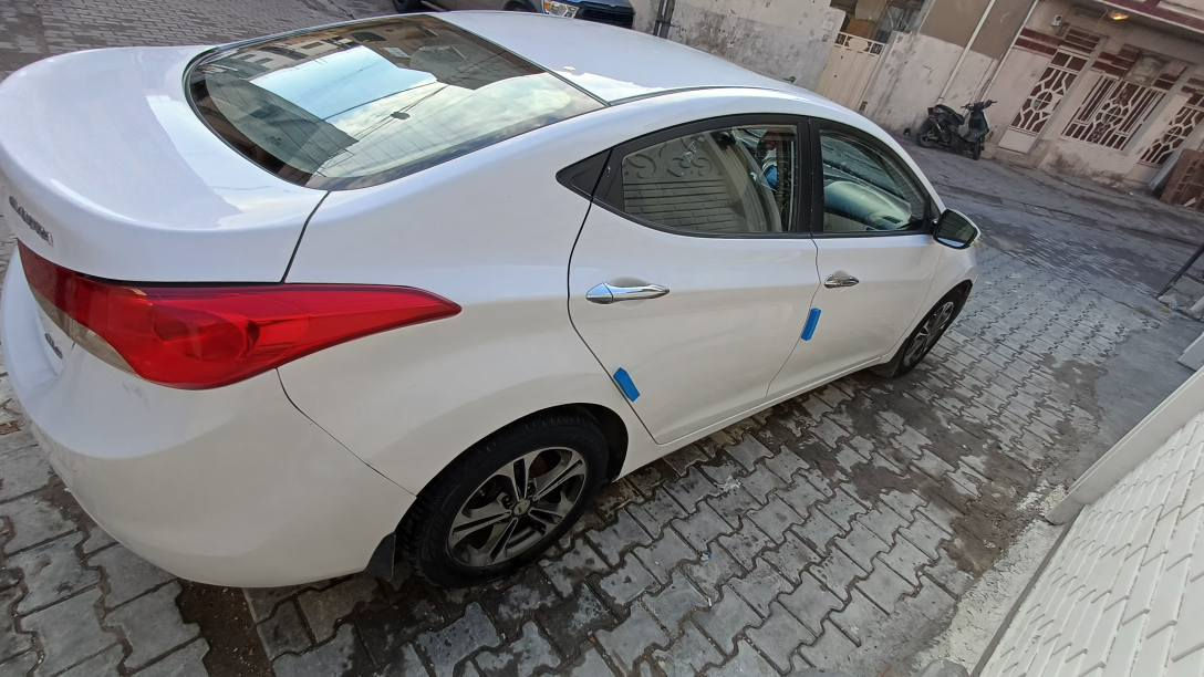 هونداي النترا ٢٠١٣ خليجي فول مواصفات
رقم شمالي
تبريد ثلج 
شاشة 
فتحة بالسكف 
مرايات كهربائية 
بصمة
بصمة باب
بيها صبغ رش اثر الجراد فقط
محرك ١٨٠٠ دوش بغداد, العراق


**إذا كنت صاحب هذا الإعلان وتريد حذفه لأي سبب، رجاءا أرسل رسالة إلى الدعم الفني**