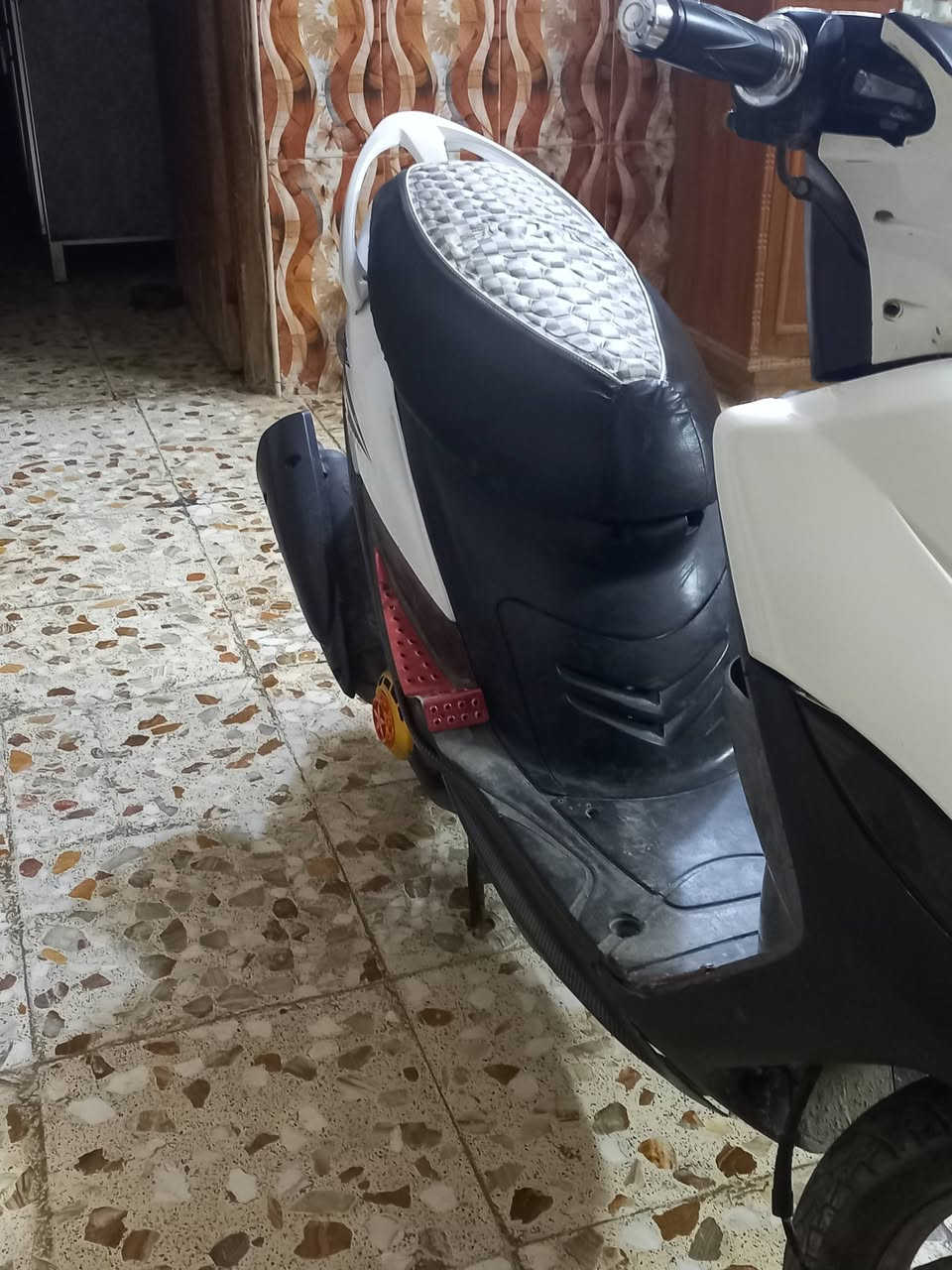 سلام عليكم دراجه ماكس عدله دراجه جديده ما مفتوحه جديد  كهربائيات شغاله دراجه مختمه دراجه عله لبلاد الاستفسار عله رقم *********** ملاحظه غير متواجد عله فيس
