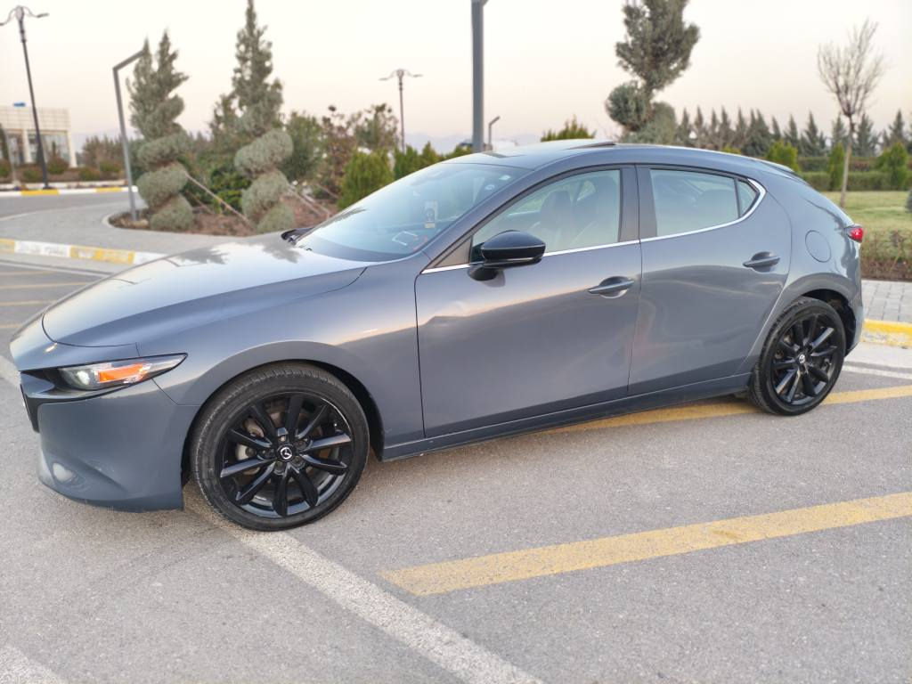 مازدا٣ مۆدێل ٢٠٢٣  ٥٠ هەزار رۆشتووە ناو سور کامل مواسەفات مەکینە ٢.٥ بێ تۆربۆ دەبل ئەکسل
جلد و سلاید بەسمە و رادار و خەتی جادە کوشن جلدی سور پێشی کەپسە بەس ئێرباگی یەک شانی تەقیوە یەک چەمەلەخی دواوە بۆیاخە بێ ناو
لە سلێمانیم  *********** السليمانية, العراق
