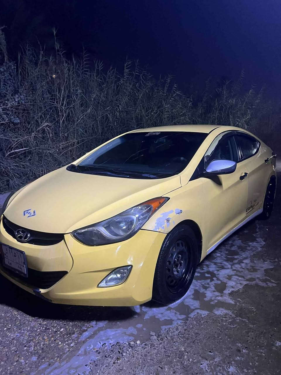 السلام عليكم النترا 13 وارد امريكي حادثهة جاملاغ ايسر بدون دواخل.سيارة اليبل واحد  تخم تاير جديد سيارة بااسمي مكان زعفرانية . السعر100وبيها مجال ***********
