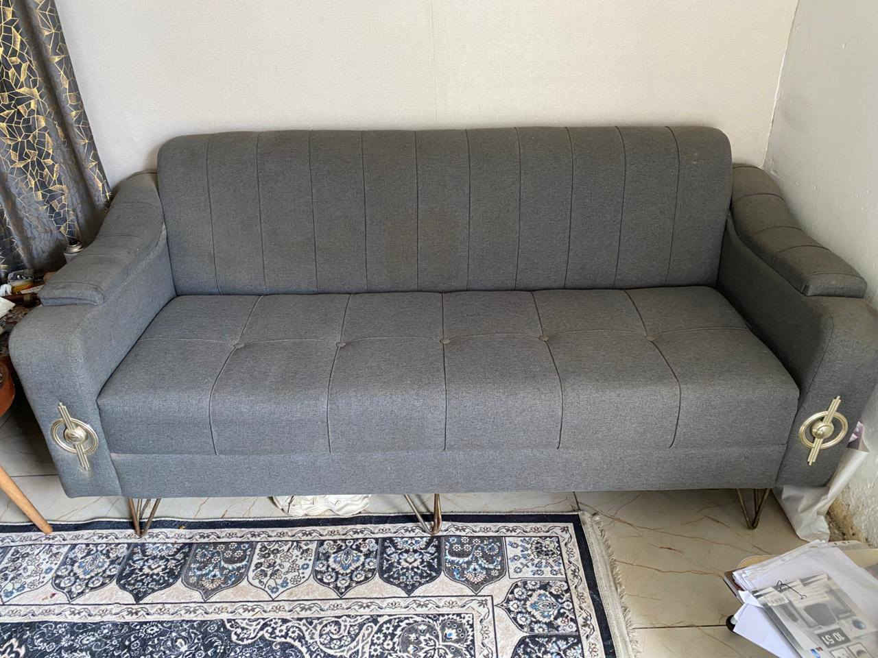 للبيع: تخم 7 مقاعد بحالة ممتازة!
المقاعد: واحد ثنائي، واحد ثلاثي، واثنين مفرد
الاستخدام: مستعمل استعمال بسيط جداً للخطار فقط
الإكسسوارات: يأتي مع ثلاث طبلات
السعر: 350,000 الف 
📍 المكان: بغداد، الشالجيه، قرب جسر الشالجيه
📞 للتواصل: ***********
❌ لا يوجد توصيل
💥 فرصة لا تفوت لتجهيز جلستك بأقل تكلفة!
