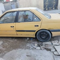 بيجو 405 للبيع سياره كير مكينه حداديه جاهزه بيها نقوصات مثل جبنه مال م...
