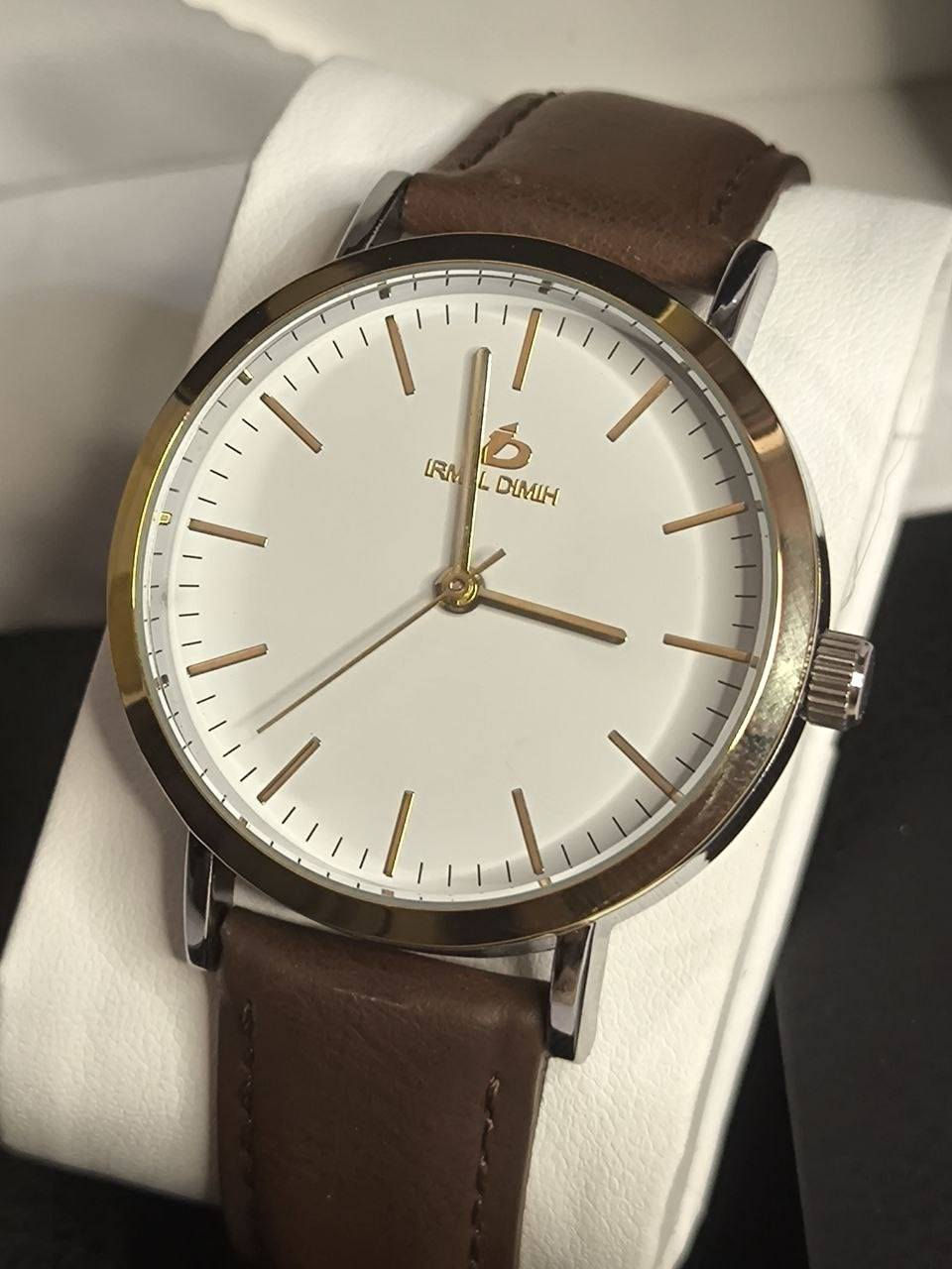 ساعة من ماركة اوربية Irmal Dimih اورجنال وارد اوربي DHL

تحفة فنية 
لمحبي الرسمي والفخامة
مكينة كوارتز ببطارية يابانية
ميناء مميزة بدزاين جذاب 
هيكل ستانلس ستيل طلاء ذهبي 
زجاج معدني ضد الخدش 
سير جلد 

السعر :35 الف ع اول تم
للحجز والاستفسار يرجى مراسلة الصفحه بغداد, العراق


**إذا كنت صاحب هذا الإعلان وتريد حذفه لأي سبب، رجاءا أرسل رسالة إلى الدعم الفني**