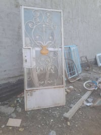 اسلام عليكم بابين حديد وجرجوبه ثكال حيل وباب حمام  كلهن ١٠٠الف ٠٧٧١٣٥٣...