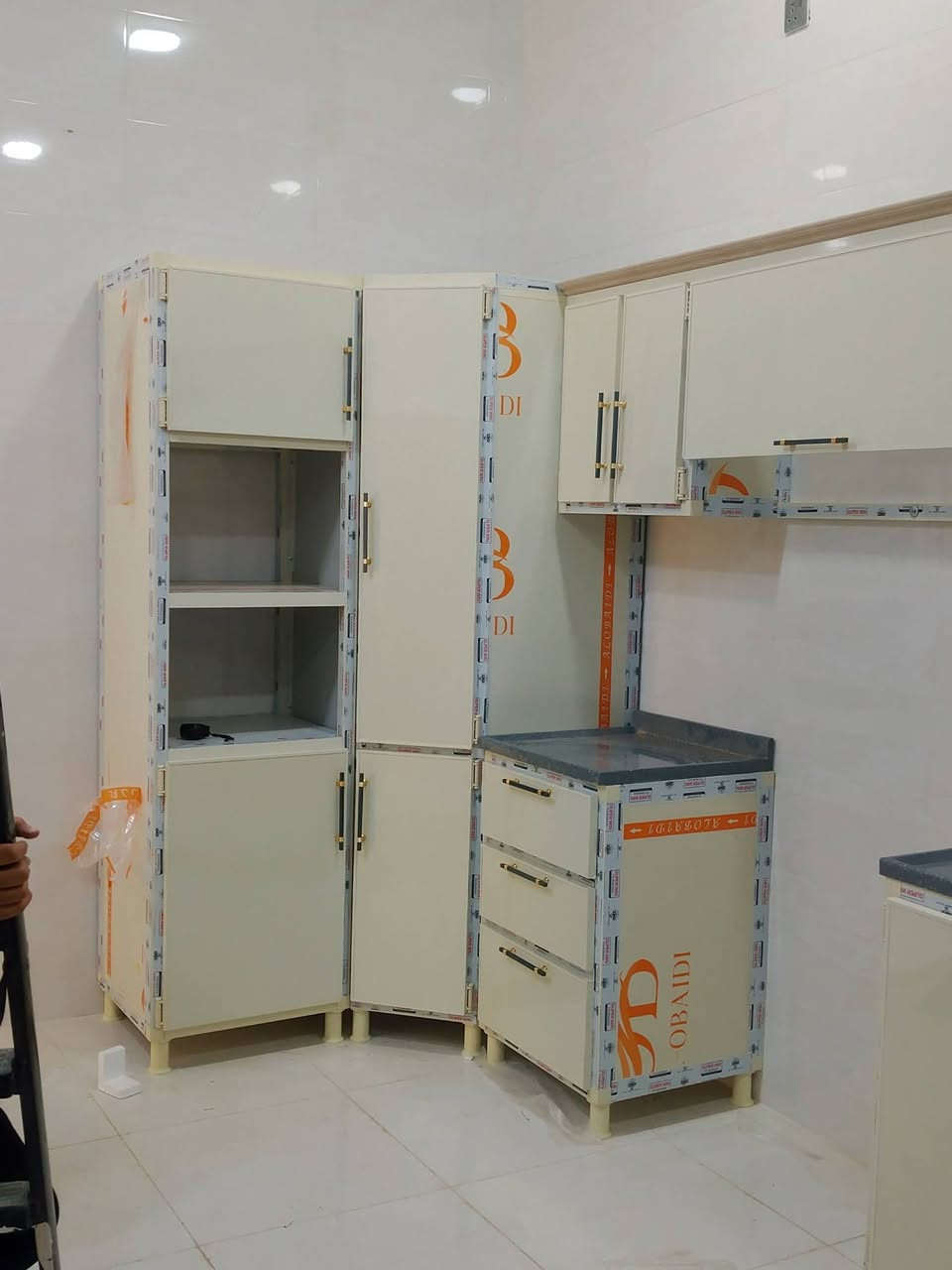 احد اعمالنا في دار الاأخ عمر من اهالي عامريه الفلوجه 

معمل احمد الفراجي للالمنيوم   يقدم لكم كل ماهو جديد من أعمال الألمنيوم وPVC وبأسعار مناسبه وديكــــــــــورات عصريه تواكب التطور 
أعمالنه تشمل 
1 الكاونتر بكل الديكورات والتصاميم وحسب رغبة الزبون 
2 الشباك وبكافة أنواع الألمنيوم وpVc من تركي وتركي ثقيل وشبابيك سلايد 
3 أبواب بكل الألوان والتصاميم 
4 الكناتير النضد والتعليك وبكافة الألوان 
5 المحجرات اللف والعدل التركي والجام والمربع 
7 القواطع للشركات والبيوت ألمنيوم ثقيل مع الجام 
فقط أتصلو لطلب المنتج وأخذ القياس أرقام الأتصال وكذالك واتساب 
الموقع /الرمادي / البوفراج / قرب فلكة الدله سابقا  
للتواصل الااتصال او واتساب على الرقم التالي 

*********** 

 #المنيوم #كاونترات #ابواب #شبابيك
