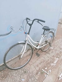 عجلة • مقاس 27 • للبيع