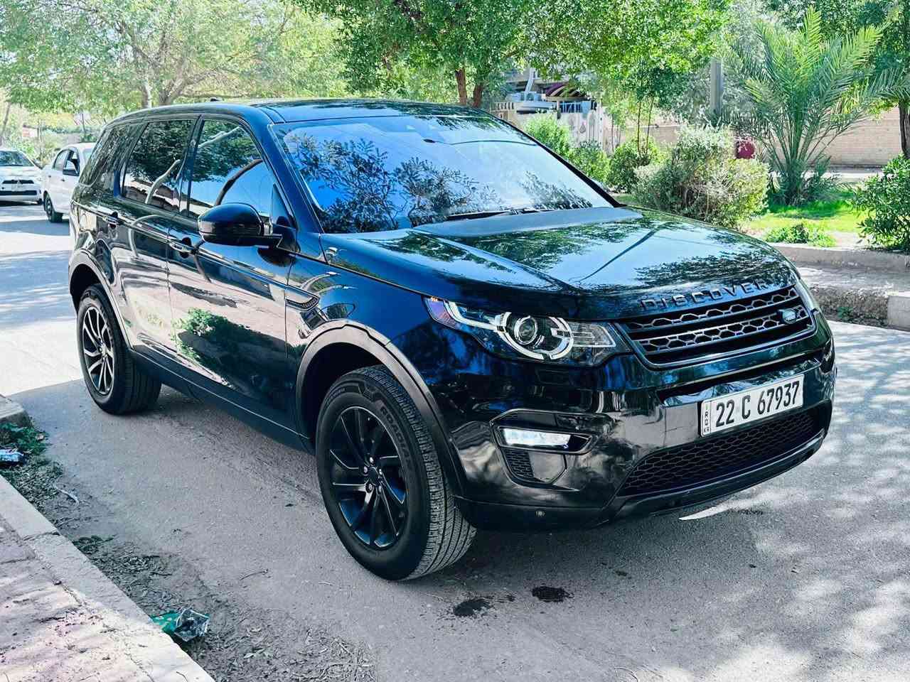 للبيع او المراوس 
رانج روفر دسكفري سبورت بلاك اديشن فول مواصفات موديل 2018 
وارد امريكي صور حادث بالمنشور كلين تايتل 
فول مواصفات فول للاخير السياره جديده 
بدون قطرة نقص 
ماشيه 42الف  حقيقي السياره مال بيت وعلى ايد وحده 
المواصفات 
كشنات جلد 
كشنات كهرباء 
بانوراما 
حساسات امامي خلفي
مري شفط 
كامره 
السعر 167 ورقه 
  وبعد هواي مواصفات 
اتصال *********** بغداد, العراق
