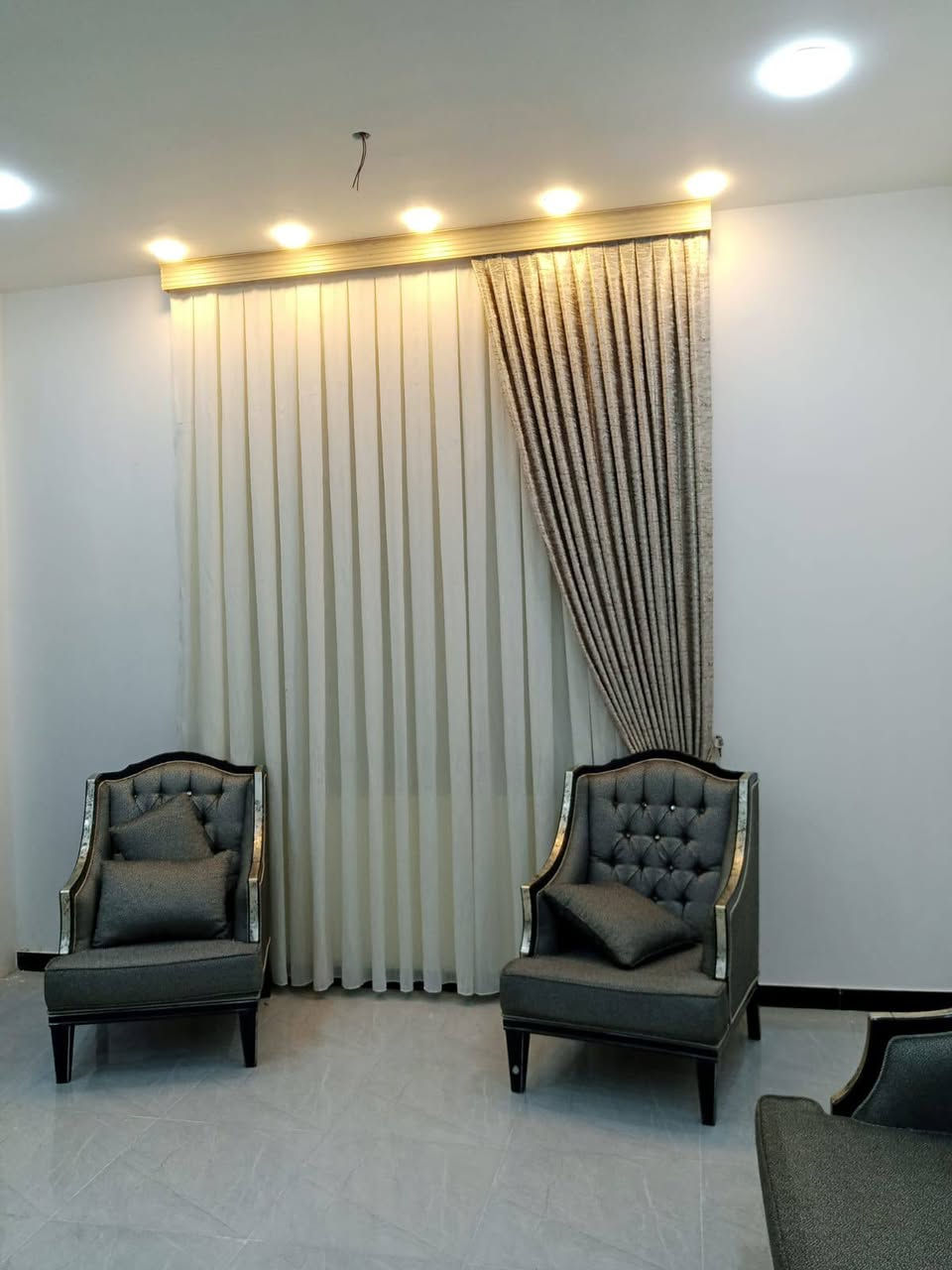 ستائر ألدار 
اقمشه تركيه 
بأسعار مناسبه مناسبه 
توصيل بغداد كافه المحافظات 
العنوان بغداد حي الحسين شارع 20 مجاور نمور 
الاستفسار ***********   ***********
