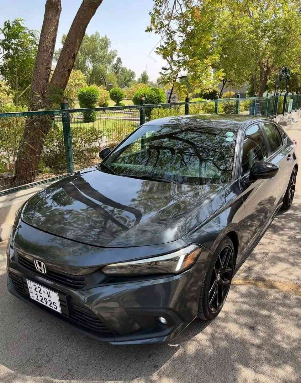 HONDA CIVIC SPORT
الموديل :2024
المحرك :2000 تنفس طبيعي
الارقام:اربيل باسمي 
العداد:22 الف 
الموصفات🔻
بصمه تشغيل -بصمه ابواب-تشغيل عن بعد-كاميرا خلفيه-تحديد مسار-مانع اصطدام-شفتات ستيرن-مود درايف nomrmal,sport,eco-اوتو ستوب-اوتو هولد-لد امامي وخلفي-لايت زنون-رادار امامي -مثبت سرعة-عداد دجتل-ويل كب رياضي  
الحادث مع السونار شامل فحص السياره عام🔻
(بنيد وجاملغ فقط ايرباك دركه)
للاستفسار: ***********
السعر :153وبيها مجال بسيط
