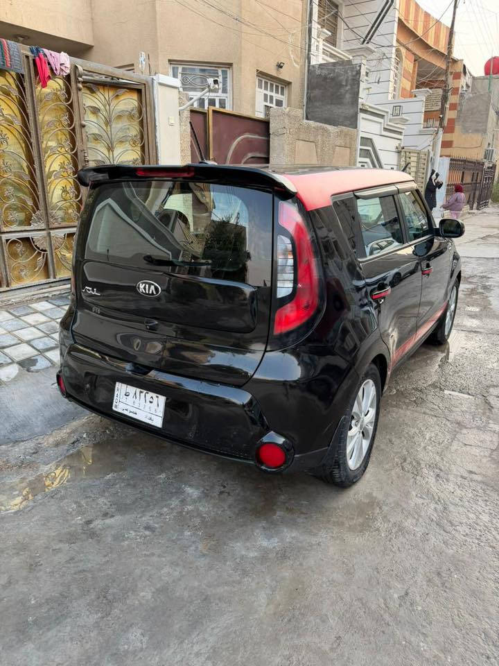 كيا صول موديل ٢٠١٦ حادثها بمريكا جنطه وبالعراق نفس حادث  باقي مكفول سياره مصلحه وما بيها اي نقص مكينه الفين ماشيه ٩٨ ميل مكاني بغداد الضباط السعر ١٢٠ رقمي ***********
