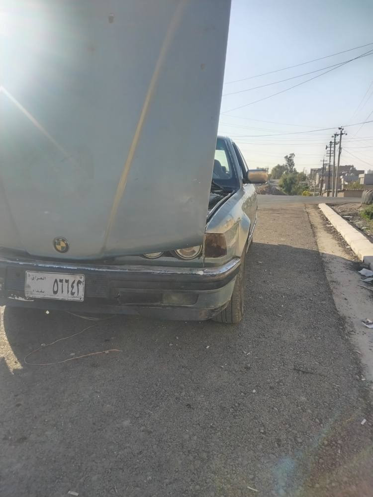 Bmw 730 گیڕ و مەکینە بەشەرت تەقەو ڕەقەی بەشەرت مەکینەی تەحمیر کراوە سەوتی تیا نیە چرکەی تیا نیە جەمپەکی خەفیفی پیشەوە لای سایەق هەیتی پشتی کەپسە ئاڕم پلاستیک سلێمانی بەشەرت رەقەم اسلی ڕەقەم شانسی بەشەرت موسو بڕاوە و وەرگەڕان بەشەرت ژم *********** الحمدانية, نينوى
