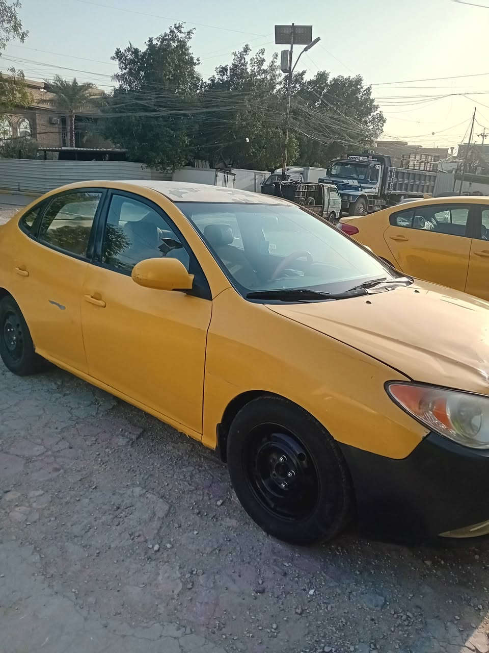 النترا موديل ٢٠٠٩. رقم انبار انكليزي بأسمي تحويل ثاني يوم. منضومة غاز. مكينه ٢٠٠٠. كير مكينه خير من الله  كهربائيات كلها شغاله امريكي حادثها جالغ خلفي فقط بدون دواخل  مكفوله من كل عيب شرعي. تبريد ثلج  تخم تاير  يراد إعادة صبغ السعر ٧٣ ورقه بيها مجال  ***********
