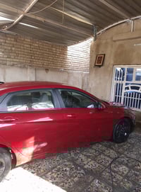 النترا هايبرد فئه بلو فول عدا الفتحه والجلد سياره جديده بدون نواقص حاد...