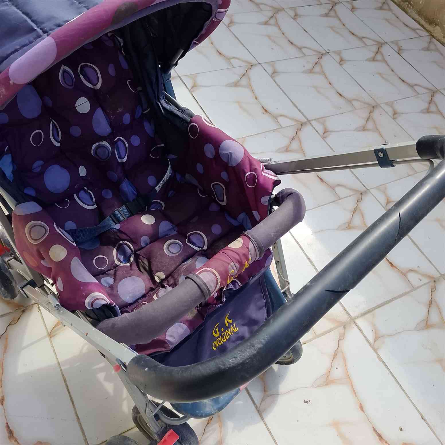 عربانة اطفال للبيع دبل تايرات وحزام امان اطفال بيها نضيفة عوزها بس غسل لان مامستخدمتها وضامتها السعر ب 30 وبيها مجال


**إذا كنت صاحب هذا الإعلان وتريد حذفه لأي سبب، رجاءا أرسل رسالة إلى الدعم الفني**