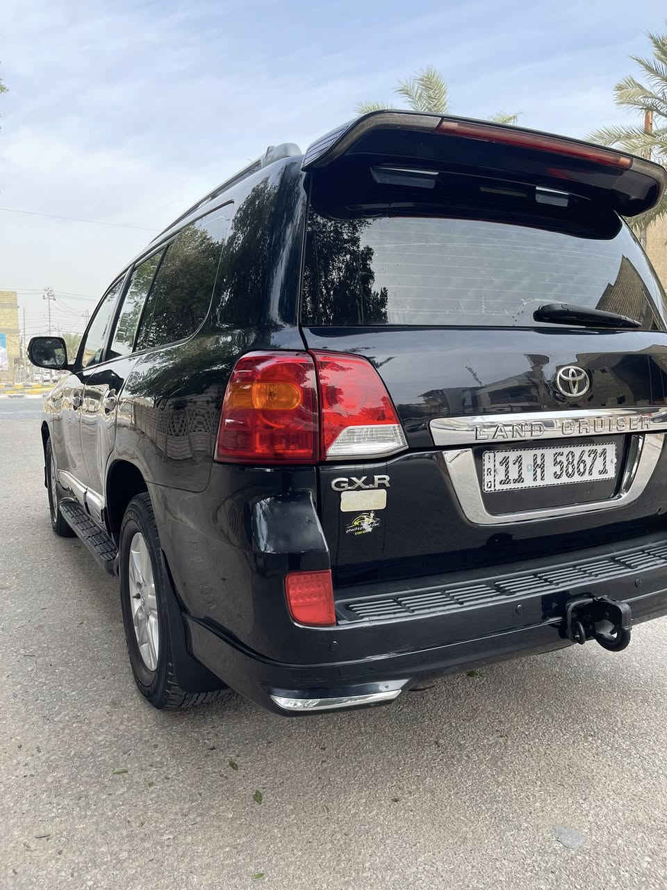 سلام عليكم بيع أو مراوس تويوتا لاندكروز موديل 2014رقم بغداد الجديد.   6سلندر فول مواصفات  بريم كير مكينه كفاله تراي زيرو رقم ***********مكاني نجف  السعر 305 وبيها مجال
