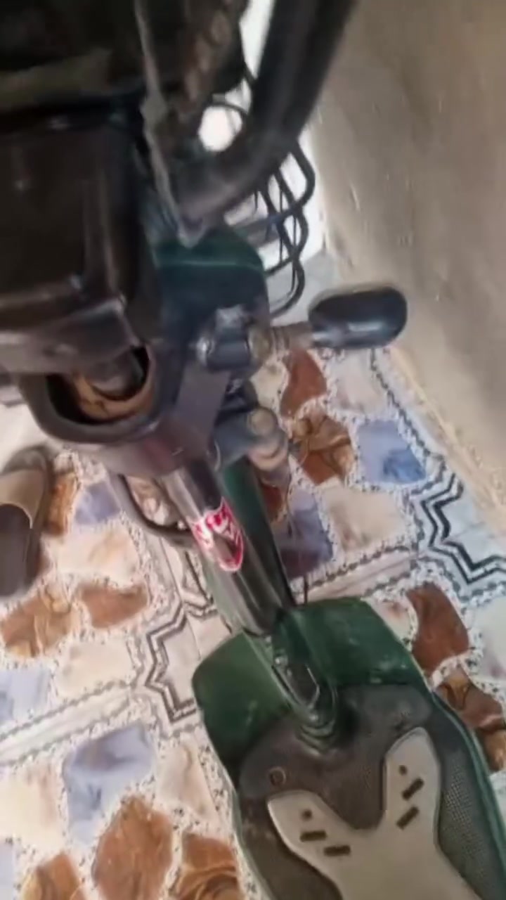 سلام عليكم باسكل شحن لبيع موديل 24
بطاريت تعبانه وهذا كدامكم
السعر خاص ***********
