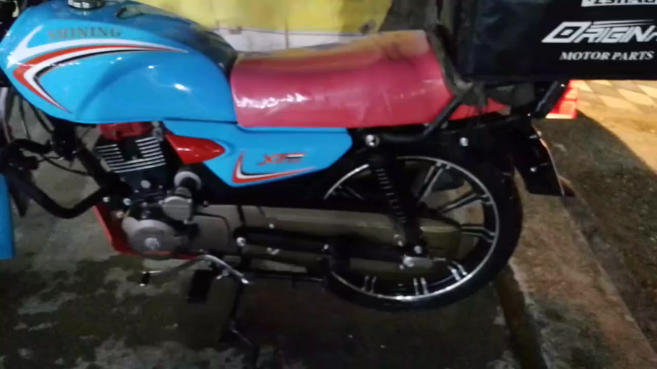 دراجه #شاينك #موديل( 23) صارلي شهر من شتغلت بيها توصيل ماشيه 4000 
رقم ذي قار  انكليزي وسنويه 
 طالعه سنه ال 25 كفاله عامه  من كلشي 
 بريك امامي عمبار ( دهن امزويل ) كل 15 يوم  
لايت امامي زنون. 
 مزوده لايتات خارجي 
 كيجات رون وسرعه وبانزين  كلهن شغال كفاله كفاله 
رباعي 
دراجه سعرها خاص الشراي يتفضل


**إذا كنت صاحب هذا الإعلان وتريد حذفه لأي سبب، رجاءا أرسل رسالة إلى الدعم الفني**