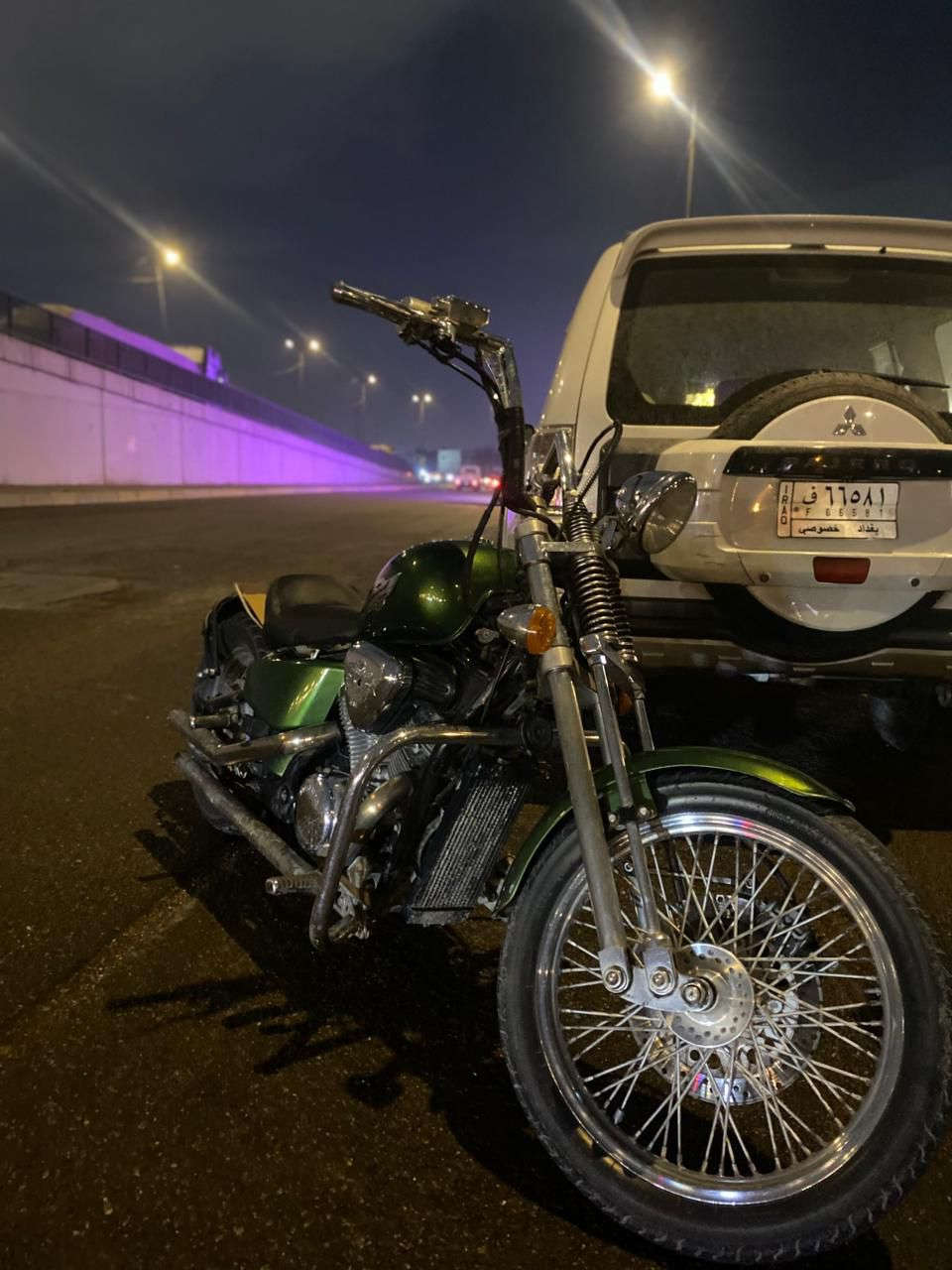 ستد ببرر مفوله لون مميز  صدر سبرنك  مكينه 400 مفوله  واحد ع واحد بيها خيط تبخير مال لاستيك فقط مكينه خرسه معروضه 1200 مكاني بغداد
***********
