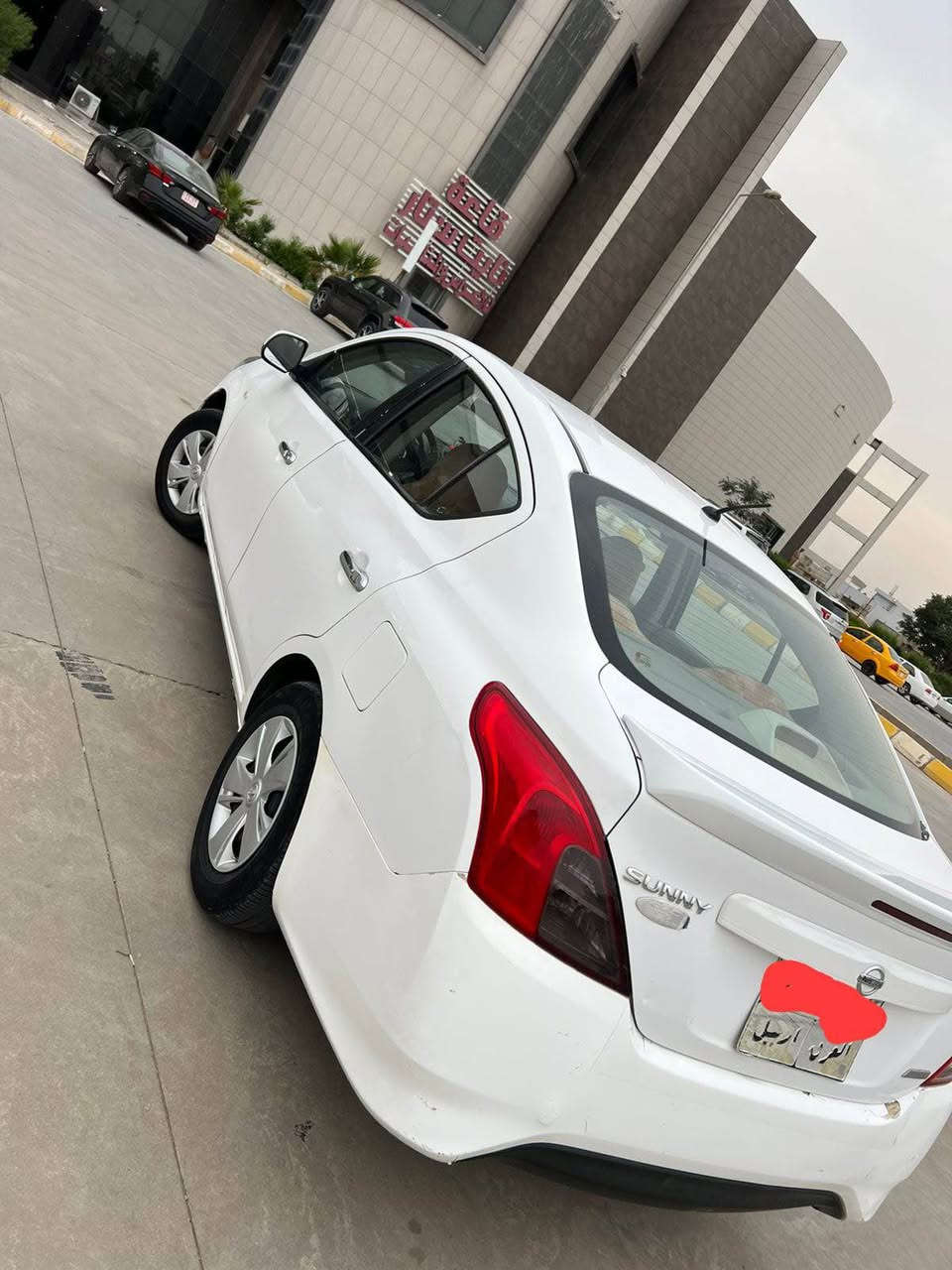 صني موديل ٢٠١٦  بس ساردي بيوايه كشتي بيلادا نةصبوغ نة گوراو نة معجون كشتي بشةر تة ٢٠٠هه زار رويشتوا
كيرو مكينةي بة شةرتة
كوبوني بنزيني هه يه 
*********** كركوك, العراق
